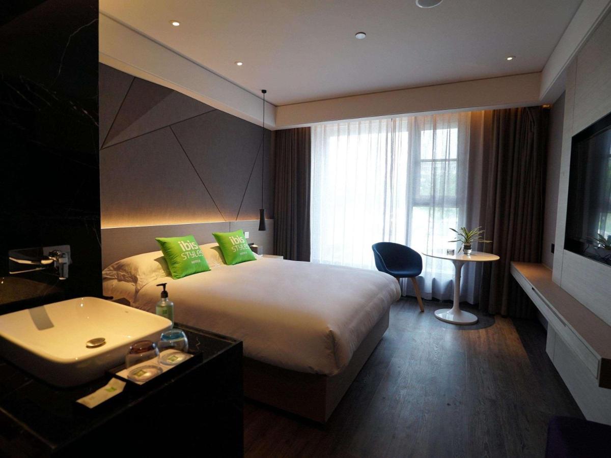 Ibis Styles Suqian Sihong South Hengshan Road Hotel Esterno foto